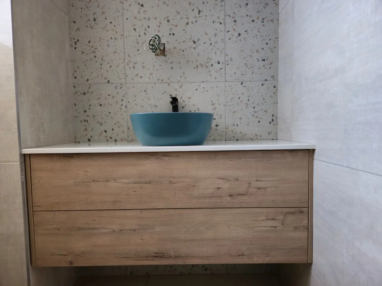 Bathrooms & Vanities